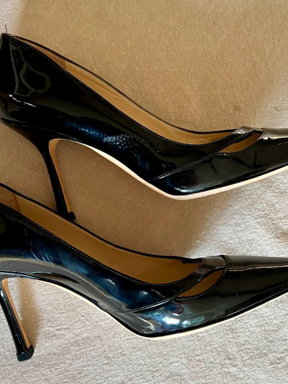 Jimmy Choo Black Patent Leather Pointed Toe Pumps Size 39 Made in Italy - Picture 4 of 9